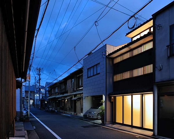 Thiết kế nhà phố 2 tầng ở Kyoto, Nhật Bản