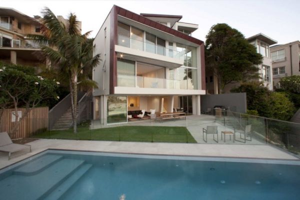 Thiết kế biệt thự 3 tầng có bể bơi ở Sydney, Australia
